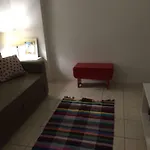 Quarto e sala em Copanema